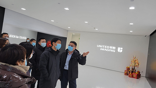 1656151113656072.jpg 海淀副區(qū)長林劍華調(diào)研北京聯(lián)影智能影像技術研究院.jpg